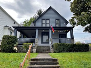 Building Photo - M1614 #1-3