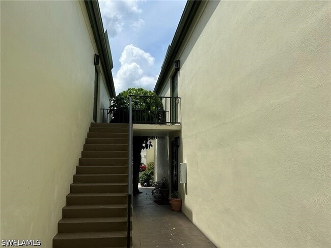Building Photo - 104 Bobolink Way