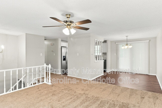 Building Photo - 8115 Bald Ridge Dr