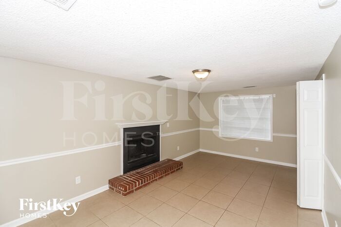 Building Photo - 4516 Leatherwood Ave