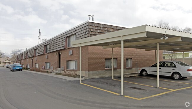 Building Photo - Quail Springs