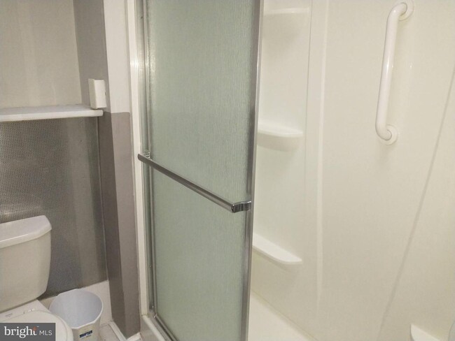 Building Photo - 6515 Germantown Ave