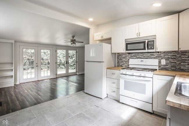 Building Photo - 5108 Sunny Meade Ln