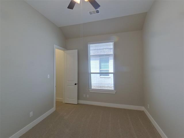 Building Photo - 1008 Faringdon Dr