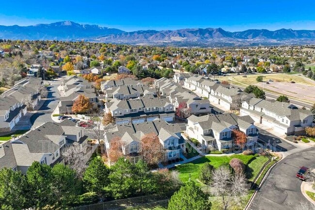 Building Photo - 4024 Diamond Ridge View