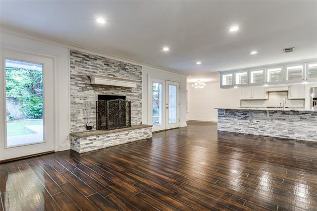 Building Photo - 4108 Coral Cir