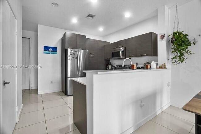 Building Photo - 3429 NW 13th St