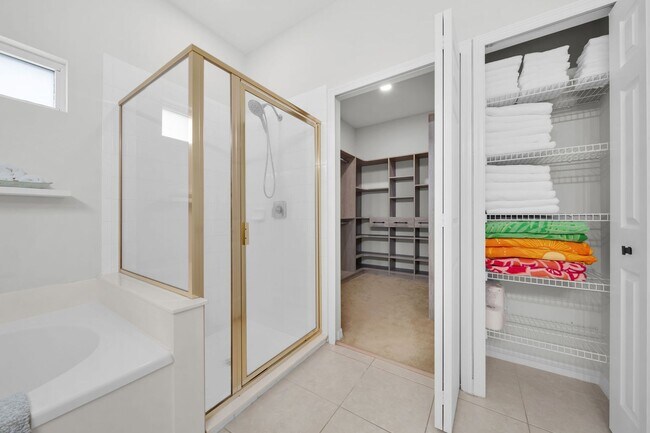 Building Photo - Fully Furnished 3 beds 3 bath Annual Rental with Private Heated Pool in Ventura Pelican Marsh