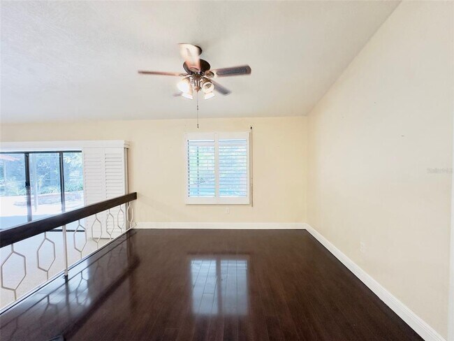 Building Photo - 3015 Tall Pine Dr