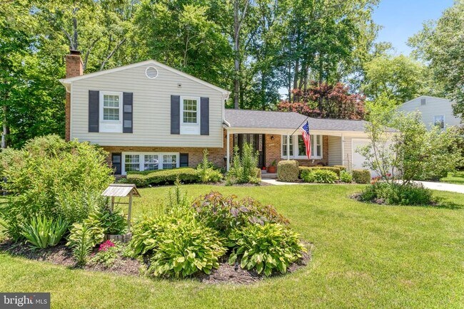 Building Photo - 12077 Willowood Dr