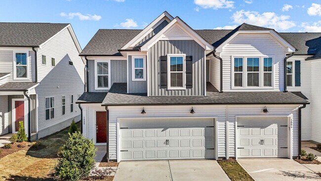 Building Photo - Gorgeous New Construction!  Updated Kitche...