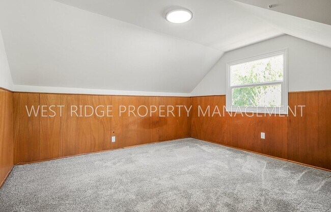 Building Photo - 11356 NE Glisan St