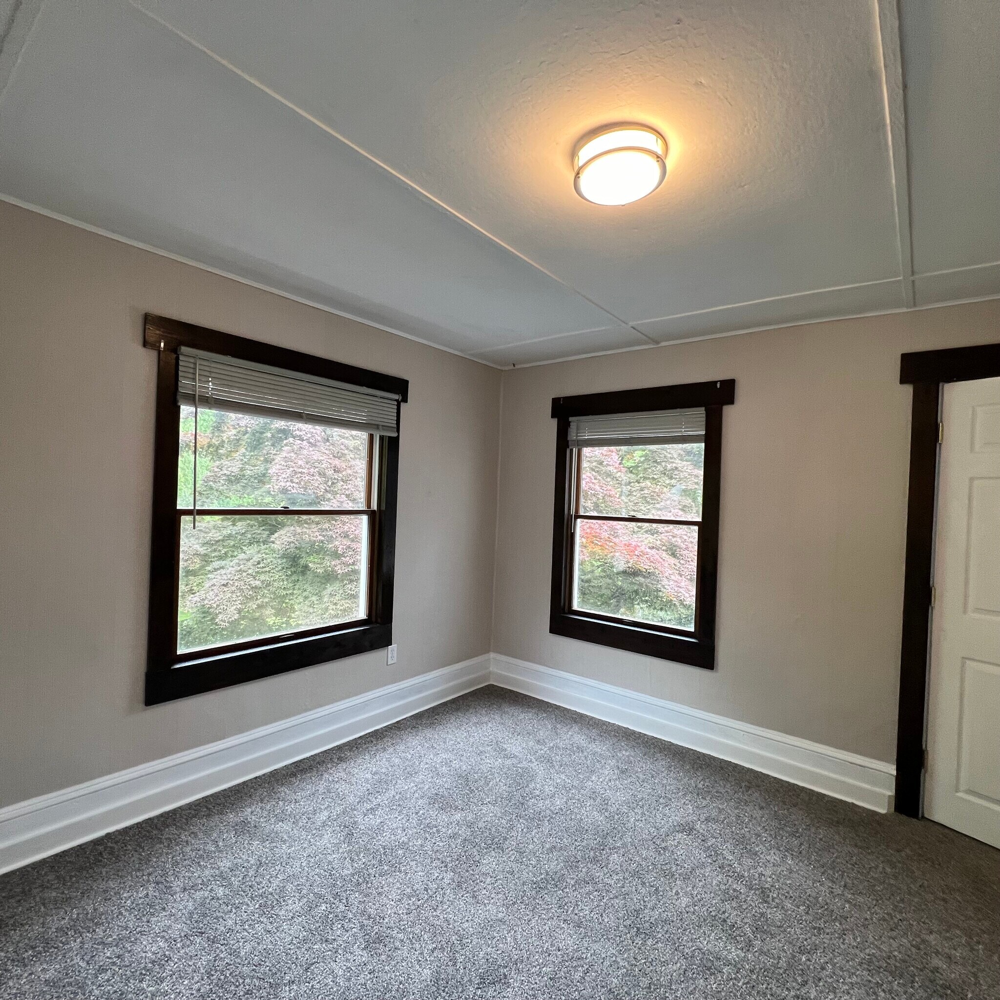 Bedroom 2 - 40-2 Oak St