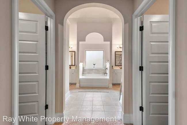 Building Photo - 5 br, 4 bath House - 3354 Ridge Manor Way