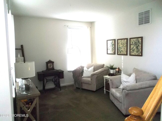 Building Photo - 65 Homestead Dr