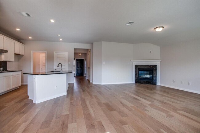 Building Photo - 1628 Cherington Ln