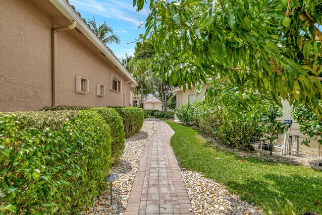 Building Photo - 7943 Talavera Pl