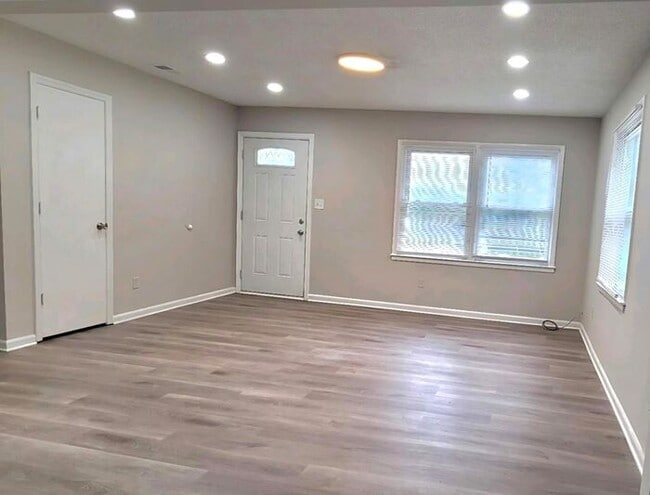 Building Photo - 3BR/2BA Home in Conover, North Carolina