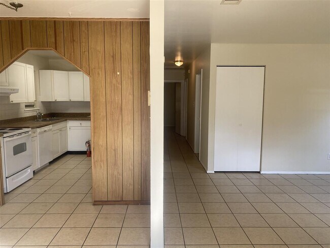 Building Photo - 2706 Boatner St