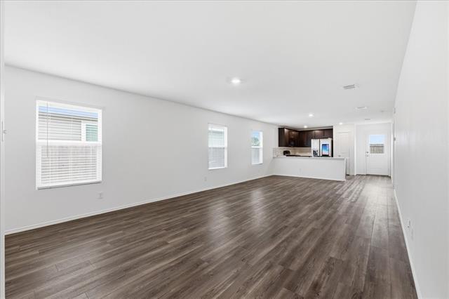 Building Photo - 7336 Woodpecker Dr
