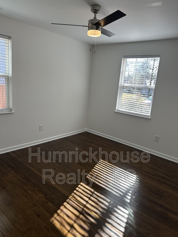 Building Photo - 5225 Valley Stream Rd