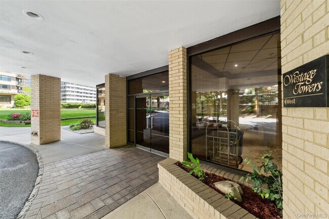 Building Photo - 25 Rockledge Ave