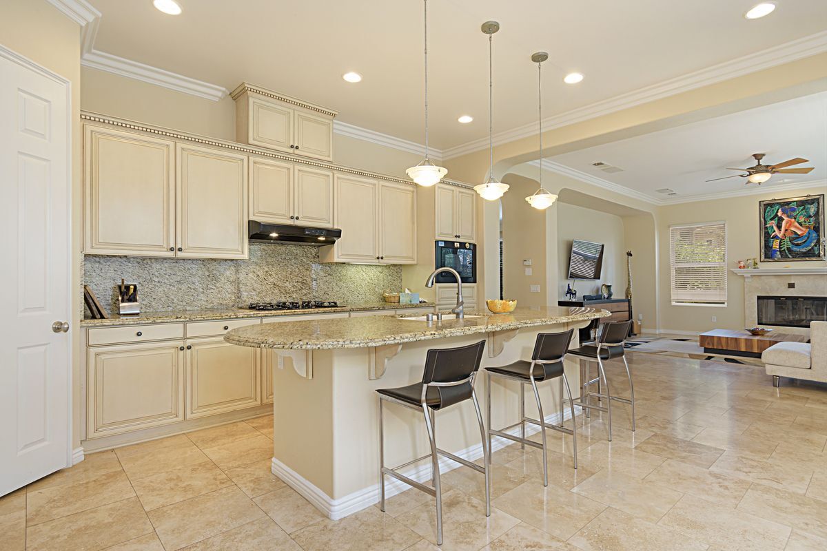 Building Photo - 13443 Moreton gn