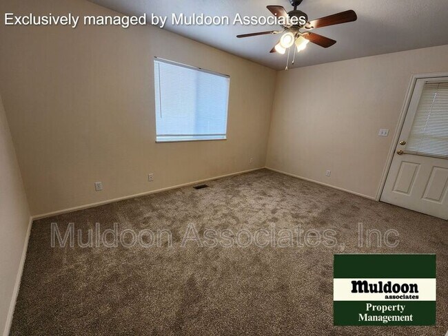 Building Photo - 955 S Kyle Ln