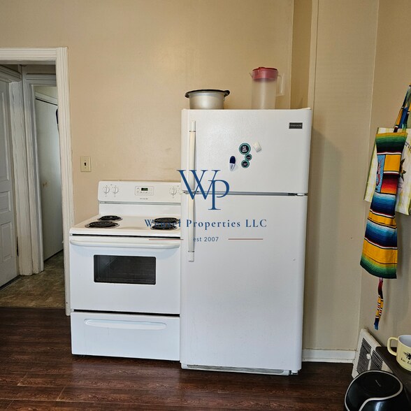 Building Photo - 1411 Marshall St