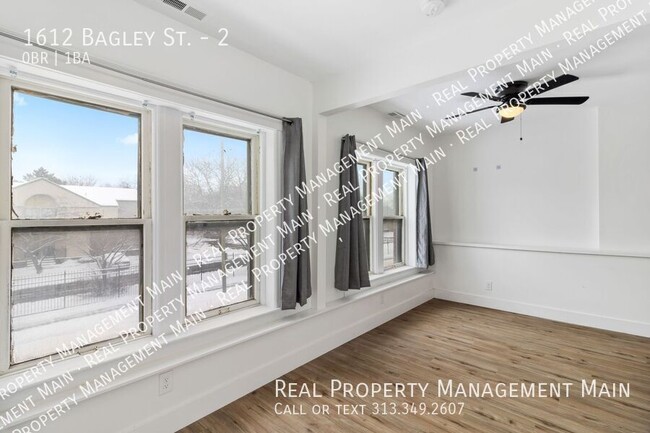 Building Photo - 1612 Bagley St