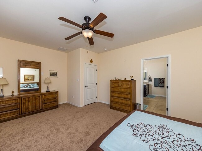 Building Photo - Furnished pool home for rent!