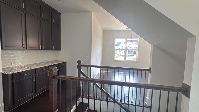 Building Photo - 5365 Travers Ln