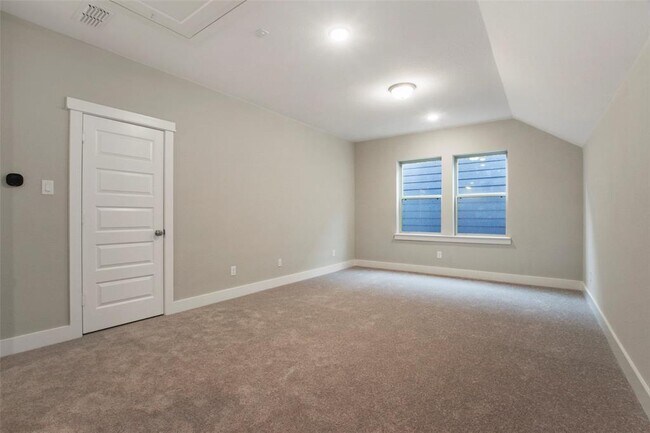 Building Photo - 12515 Holly Blue Ln