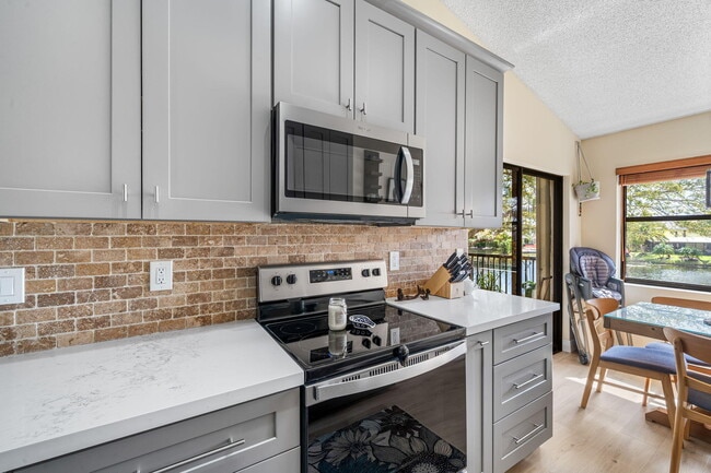 Building Photo - 3006 Black Oak Ct