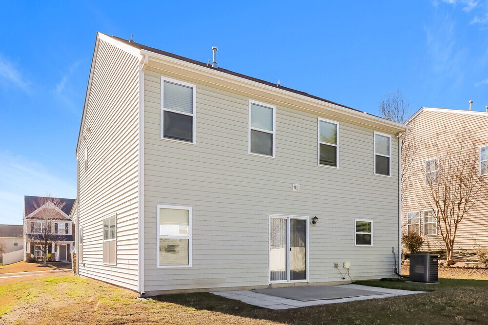 Building Photo - 3308 Brackhill St