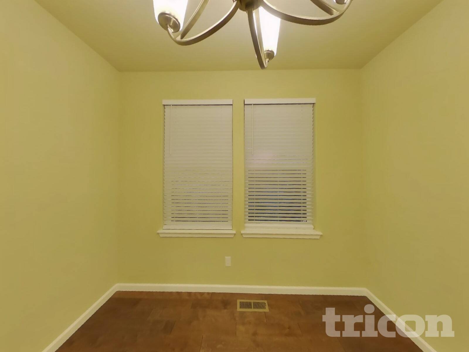 Building Photo - 4707 Natalee Dr SE