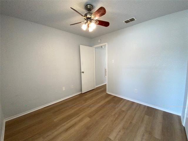 Building Photo - 209 Hickory Springs Dr