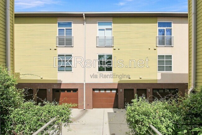 Building Photo - 201 S Howard St SE