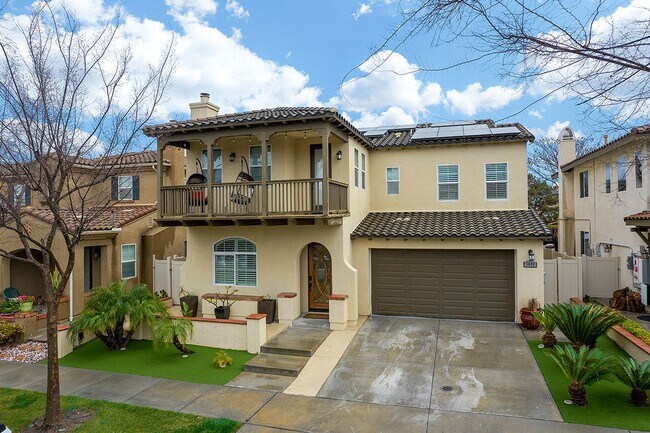 Building Photo - Beautiful executive home in the Eastlake-C...