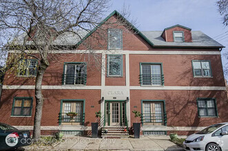 Building Photo - 1712 W Altgeld St