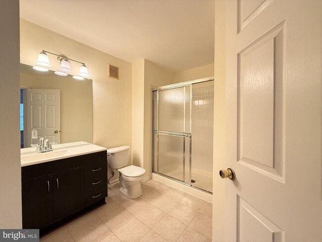 Building Photo - 12823 Fair Briar Ln