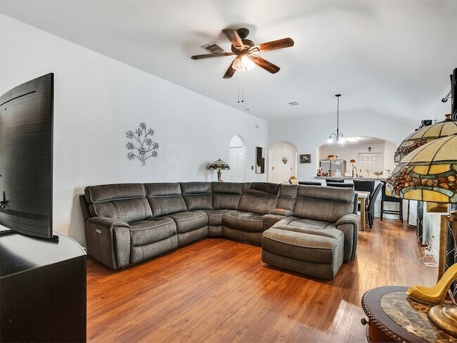 Building Photo - 2650 Bammelwood Dr