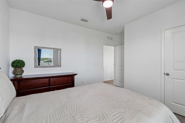 Building Photo - 3406 Grassy Knl