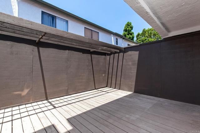 Building Photo - 8746 Villa La Jolla Dr