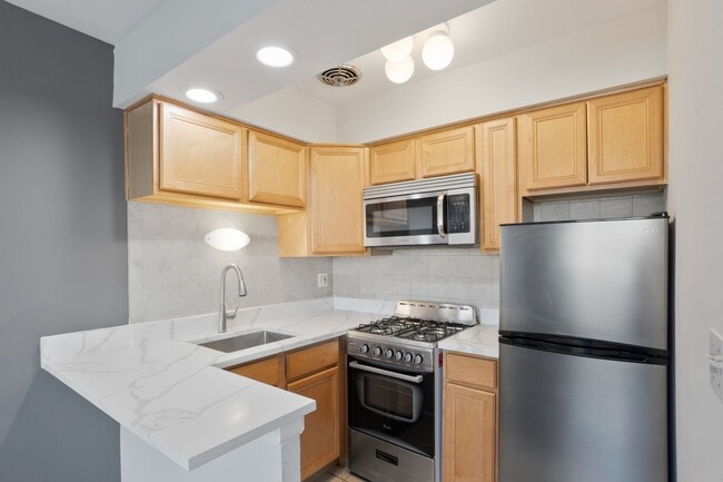 Interior Photo - The Sheridan Pratt
