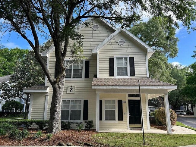Primary Photo - 10000 SW 52nd Ave