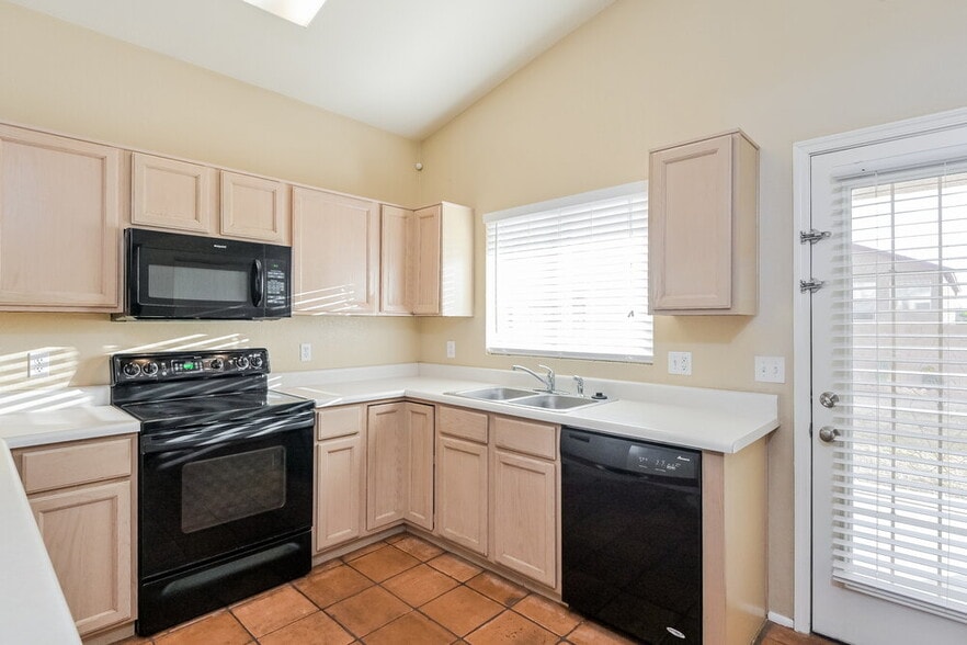 Building Photo - 9164 E Sugar Sumac St