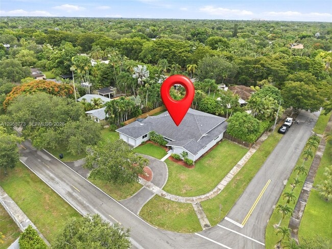 Building Photo - 15845 SW 87th Ave