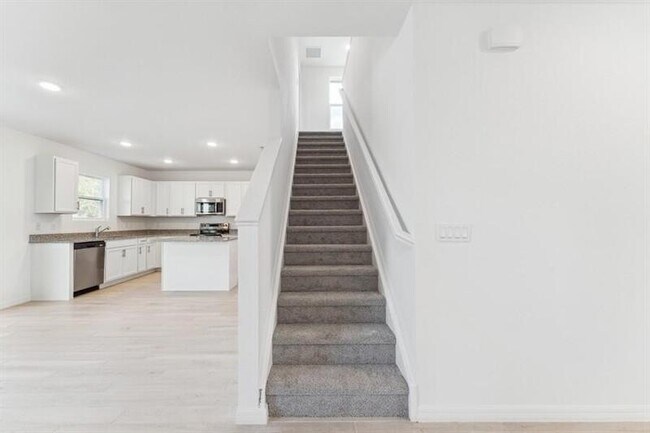 Building Photo - 5085 Armina Pl