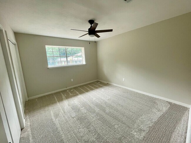 Building Photo - 3/2 for rent in Crossgates of Brandon 042!
